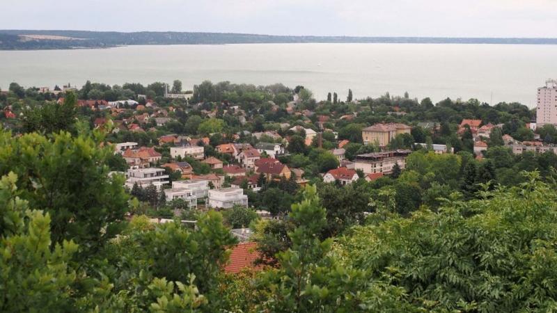 Közösségfejlesztés uniós támogatással: egy új lehetőség a helyi közösségek számára

A közösségfejlesztés célja, hogy erősítse a helyi közösségek összetartását, elősegítse a társadalmi kohéziót, és fenntartható fejlődést biztosítson a résztvevők számára. A