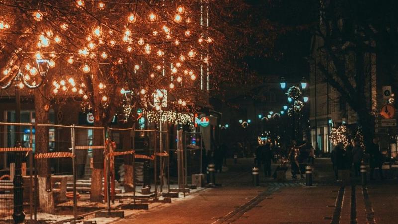 Segítőket keres a Miskolci Mikulás, hogy együtt tegyük varázslatossá az ünnepi időszakot! Csatlakozz hozzánk, és légy része a karácsonyi csodának!