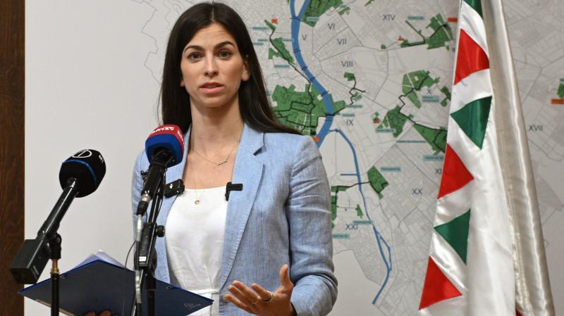Szentkirályi Alexandra: Karácsony Gergely félrevezeti a budapesti lakosokat a Pride esemény körüli vitákban.
