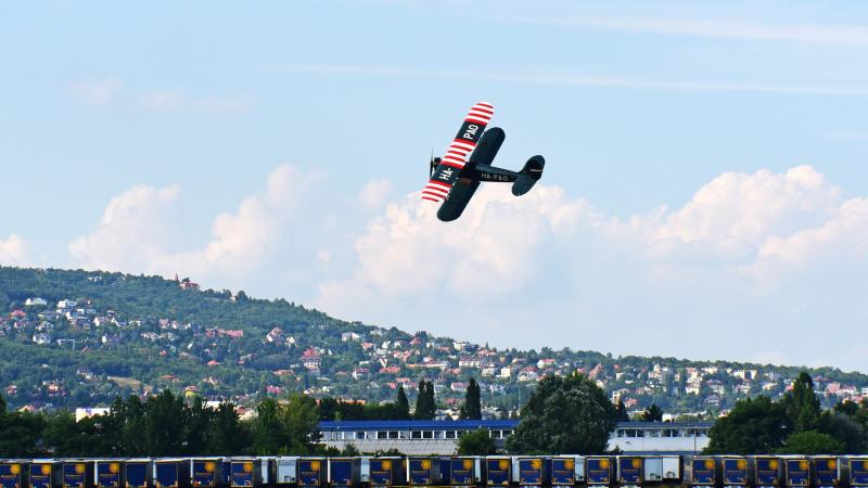 Baleset történt a budaörsi repülőnapon, amely során három embert kórházba szállítottak.