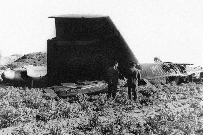 A svédek hat hónapnyi távolságra kerültek tőle, míg a románok számára hat bombához elegendő nyersanyag állt rendelkezésre. Így alakult ki 25 ország, amelyek szinte atomhatalommá váltak.