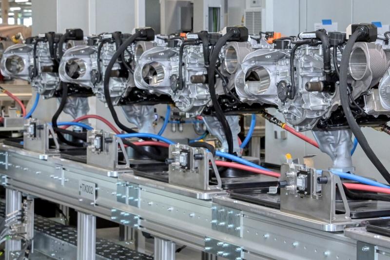 Már elindult a debreceni BMW-k motorjainak gyártása!