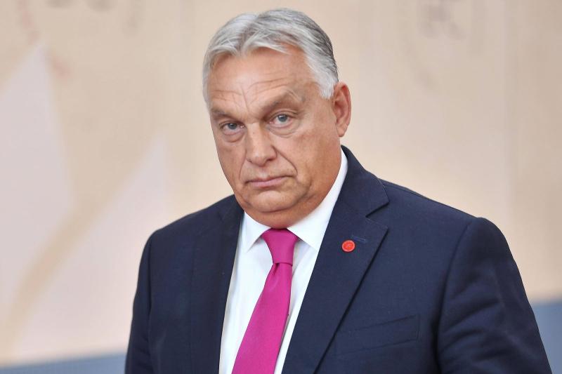 Orbán Viktor esténként otthonában különleges tevékenységeket folytat, és nemrégiben egy meglepő vallomást osztott meg. Az ilyen pillanatok mindig izgalmasak, hiszen a miniszterelnök életének intimebb részletei gyakran rejtve maradnak a nyilvánosság elől.