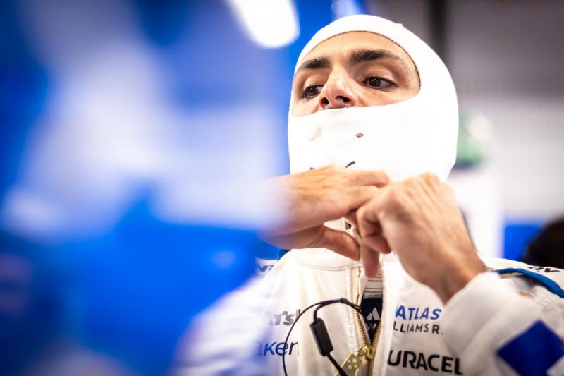Sainz sikeresen haladt a pontszerző helyek felé | M4 Sport