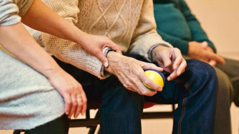 Az Alzheimer-kór visszafordítása új irányt vehetett, hiszen egy eddig soha nem alkalmazott módszert teszteltek egereken.