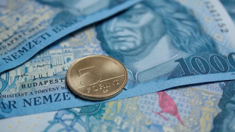 Újra felkeltette a figyelmet a hazai nagybank, hiszen egy régen látott kamatakcióval állt elő: most 7 százalékos hozamot kínál azoknak, akik itt helyezik el megtakarításaikat. - Pénzcentrum