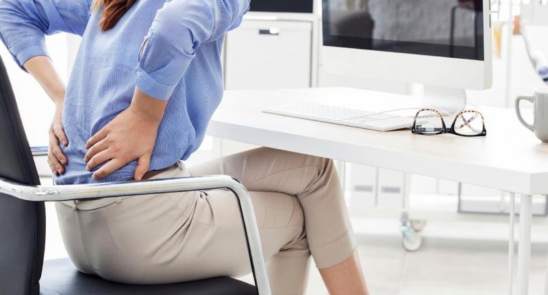 Természetesen! Íme öt állítás a gerincsérvről, amelyek nem tükrözik a valóságot:

1. **A gerincsérv csak az idősebb korosztályt érinti**: Valójában a gerincsérv bármely életkorban előfordulhat, különösen azoknál, akik ülőmunkát végeznek vagy sportolnak.

